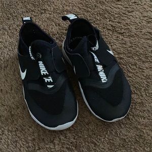 Nike toddler slip on